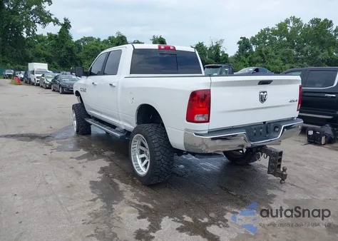 2017 Ram 2500 Big Horn 4X4 6'4 Box from USA, damaged, VIN 3C6UR5DL0HG764504